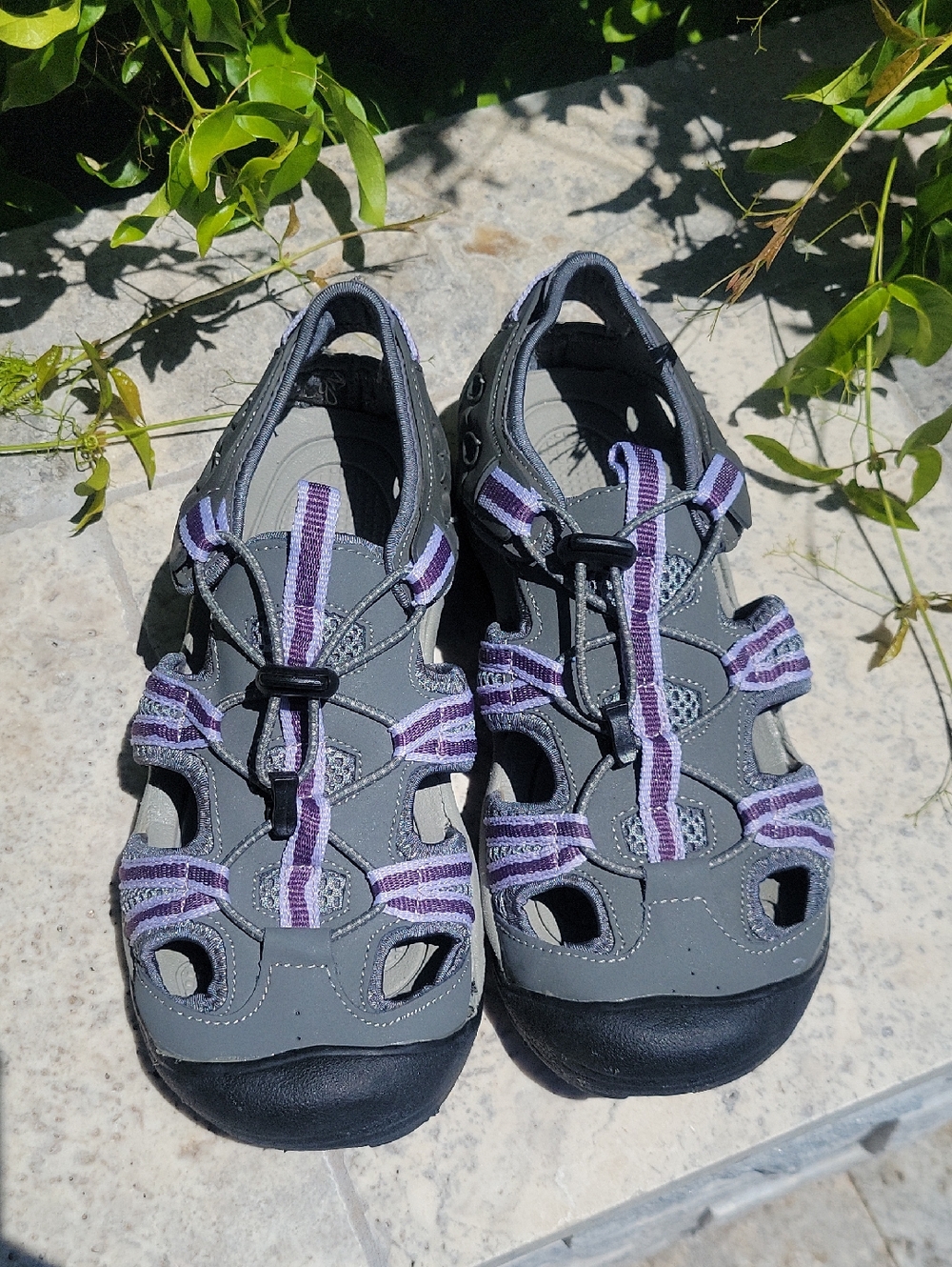 Grey and Purple Women's Outdoor Sandals with Bungee Closure 9